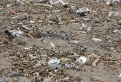 مقایسه تاثیر استیل و پلاستیک بر محیط زیست