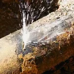 تشخیص ترکیدگی لوله آب با دستگاه چگونه انجام می شود؟